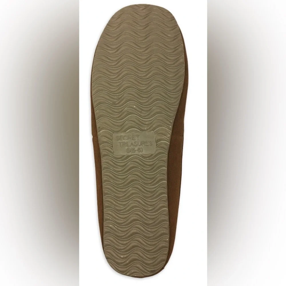 Secret Treasures Plush Lined Suede Moccasin Slipper (Women's) - Picture 6 of 6